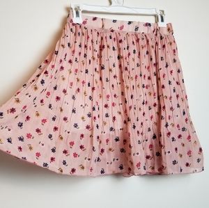 Floral Print Flippy Pleated Mini Skirt